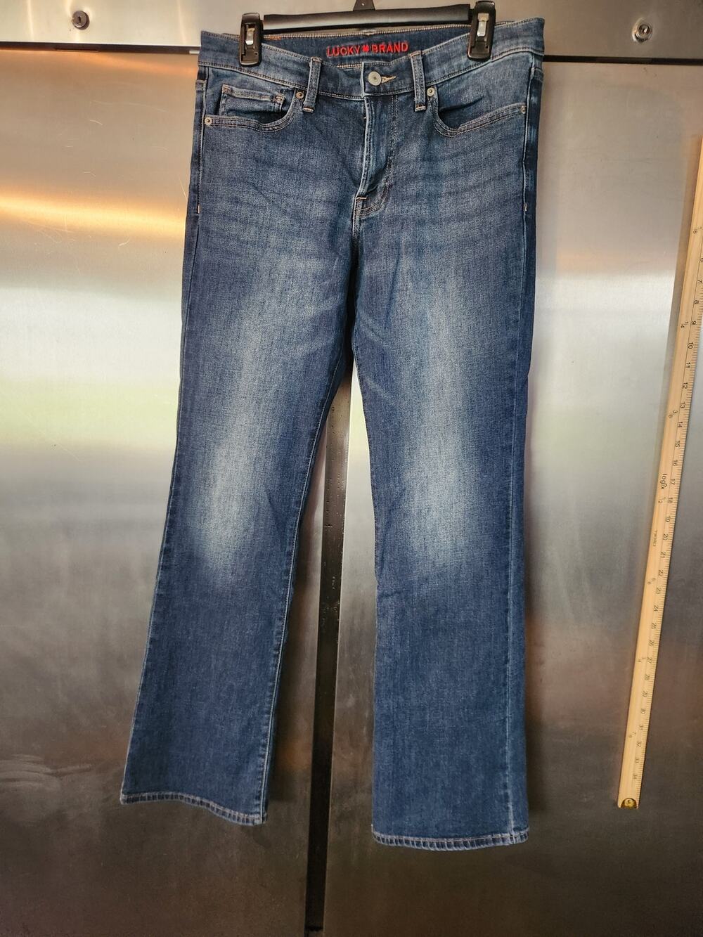 Lucky Brand Sweet Mid Rise Bootcut Jeans Women's Size 10/30 Medium Wash
